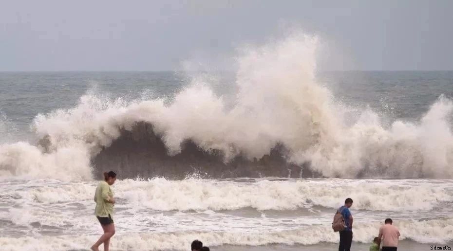 臺風(fēng)利奇馬